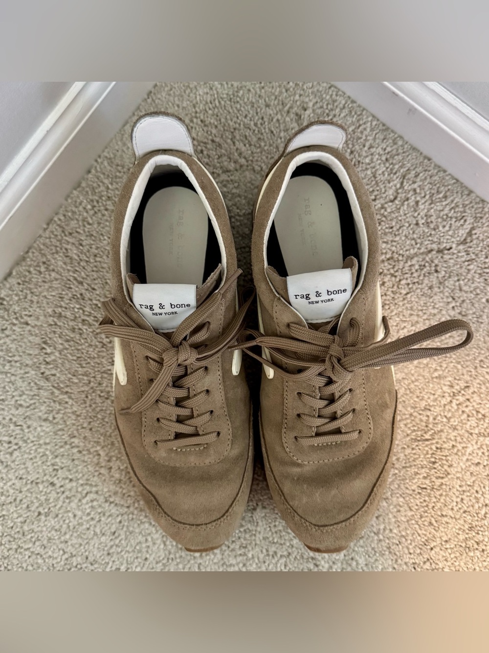 rag & bone Women’s Suede Retro Sneaker in Light Sand - Picture 6 of 8